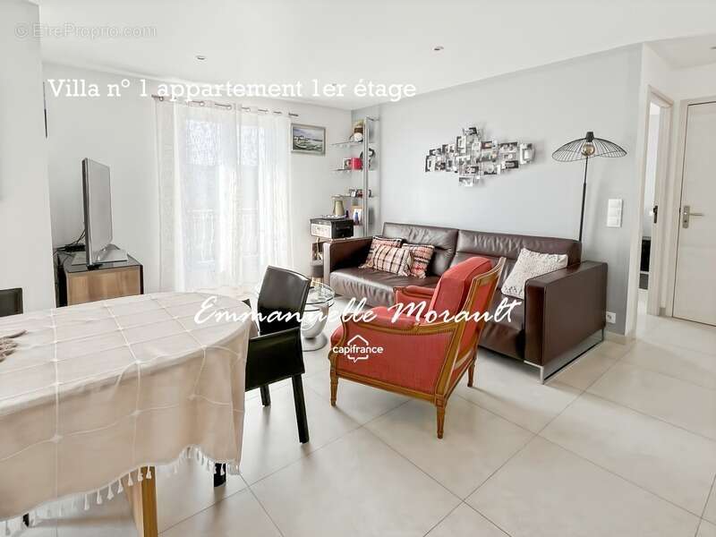 Maison à BAGNOLS-EN-FORET