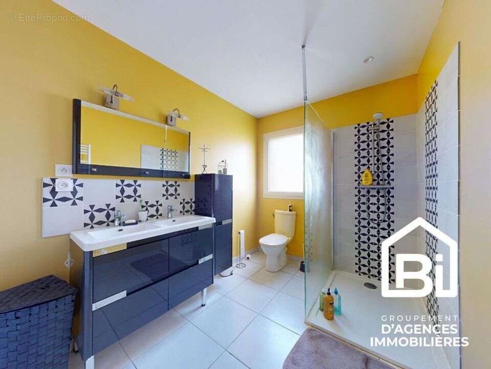 Maison à BIEVILLE-BEUVILLE