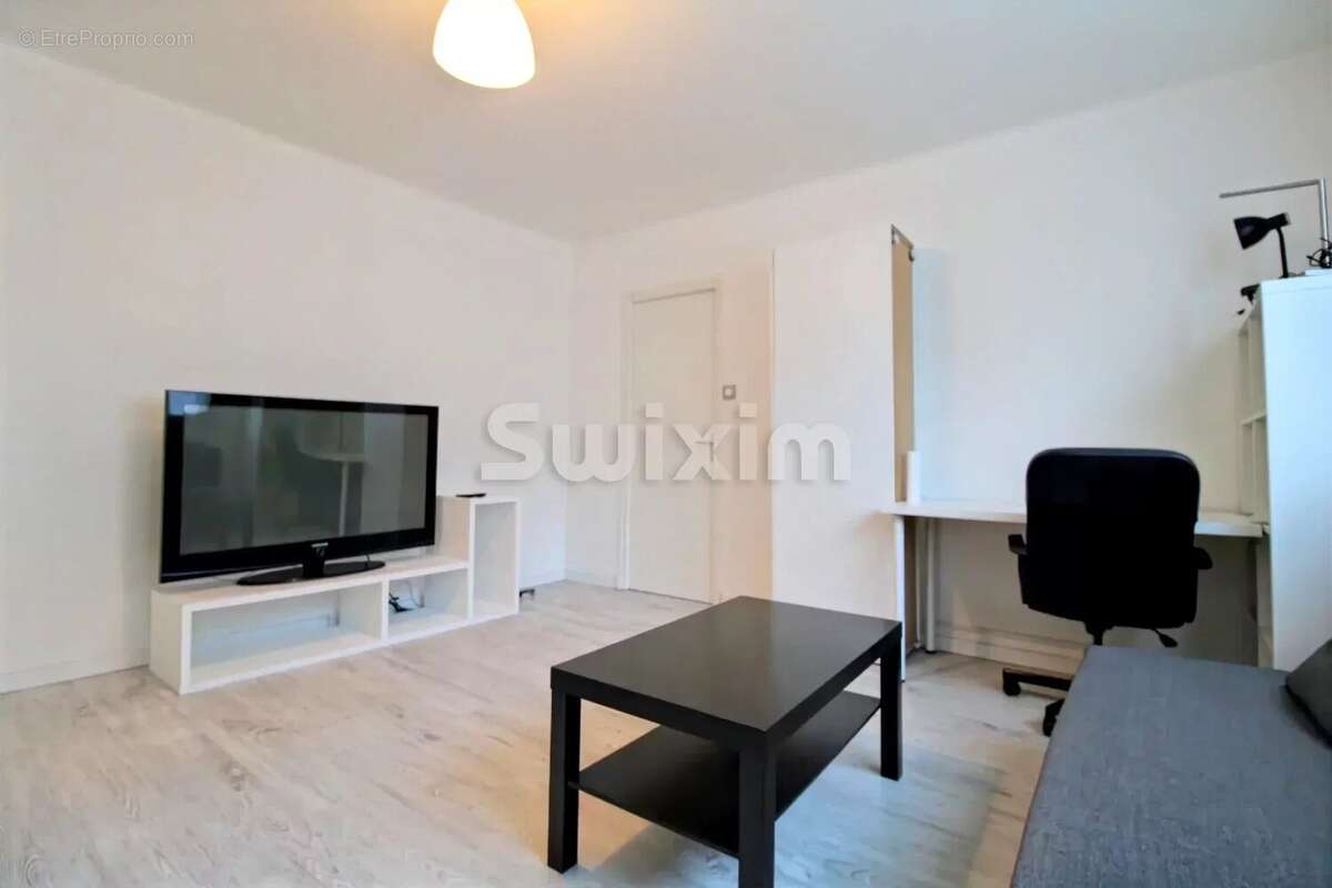 Appartement à LA MOUILLE