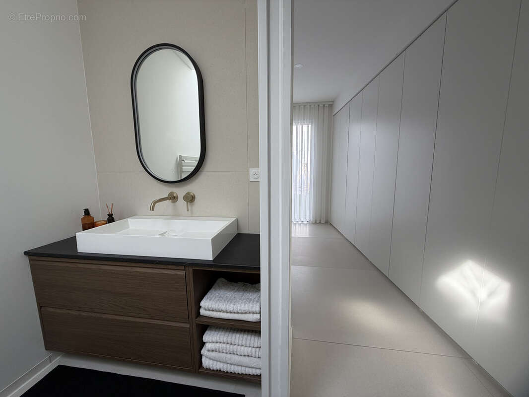 Maison à SAINT-BARTHELEMY-D&#039;ANJOU