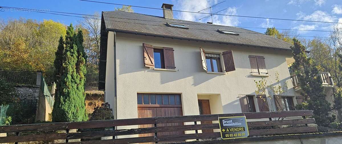 Maison à SAINT-GENIEZ-D'OLT
