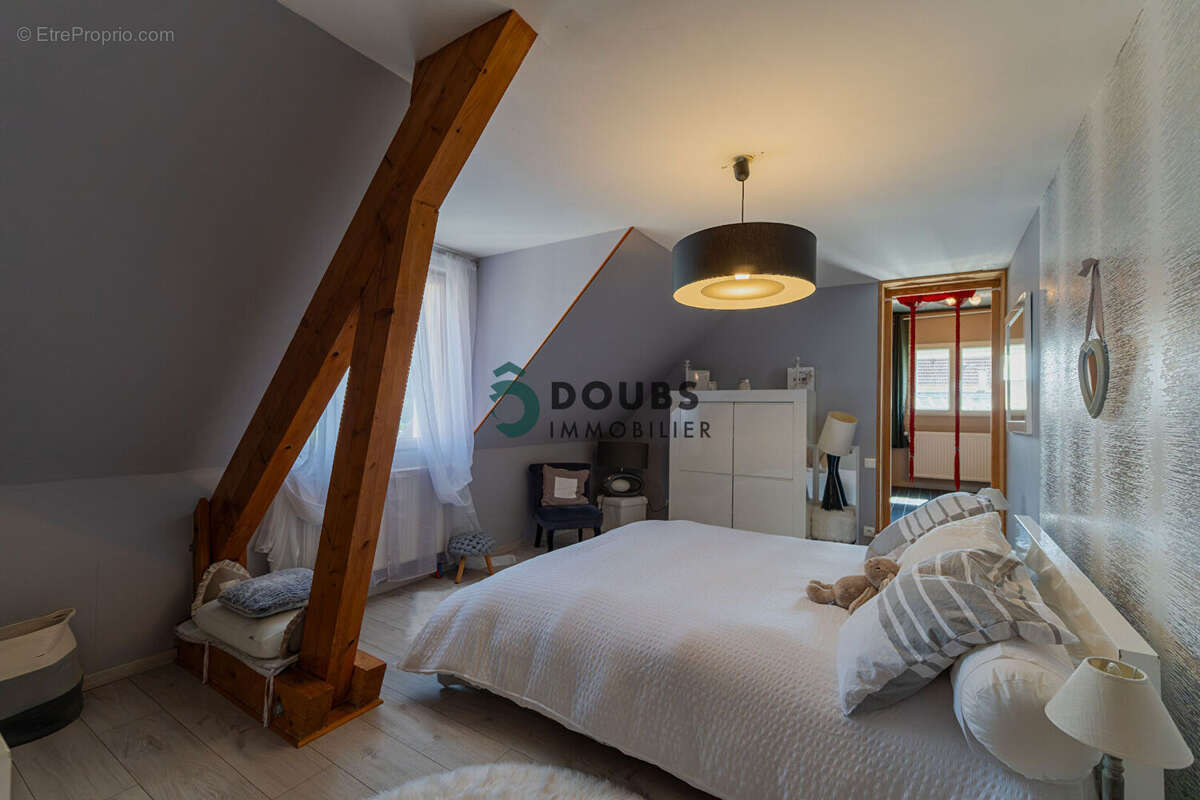 Maison familiale de caractère  a chaffois - photo 6