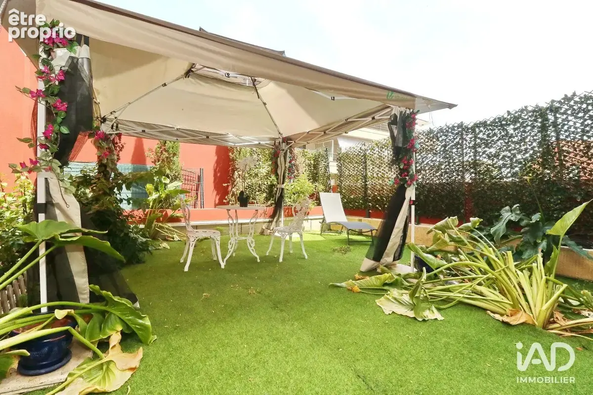 Photo 1 - Appartement à MANDELIEU-LA-NAPOULE