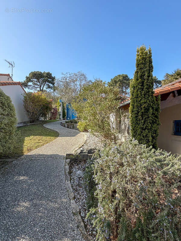 Maison à SAINT-PALAIS-SUR-MER