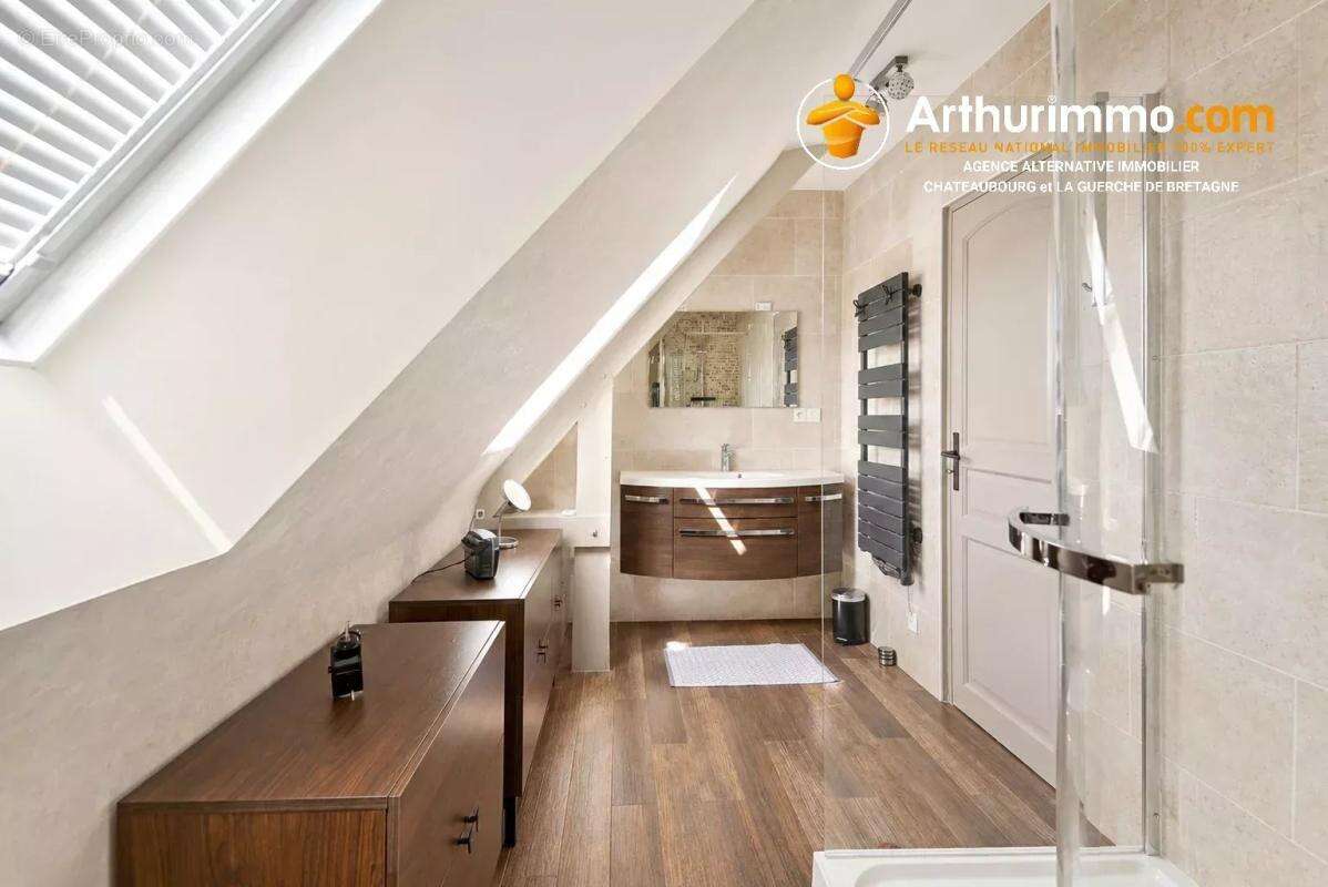 THORIGNÉ-FOUILLARD – Charmante maison familiale de 103 m² dans un environnement privilégié! - photo 12