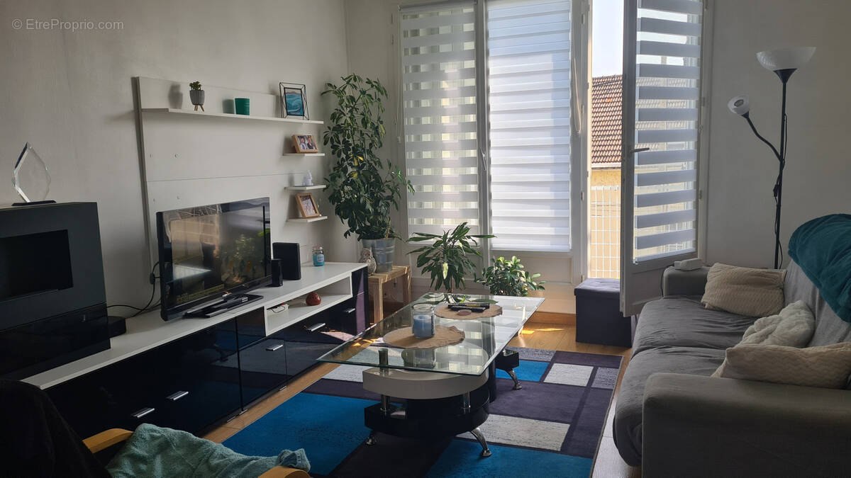 Appartement à MONTEREAU-FAULT-YONNE