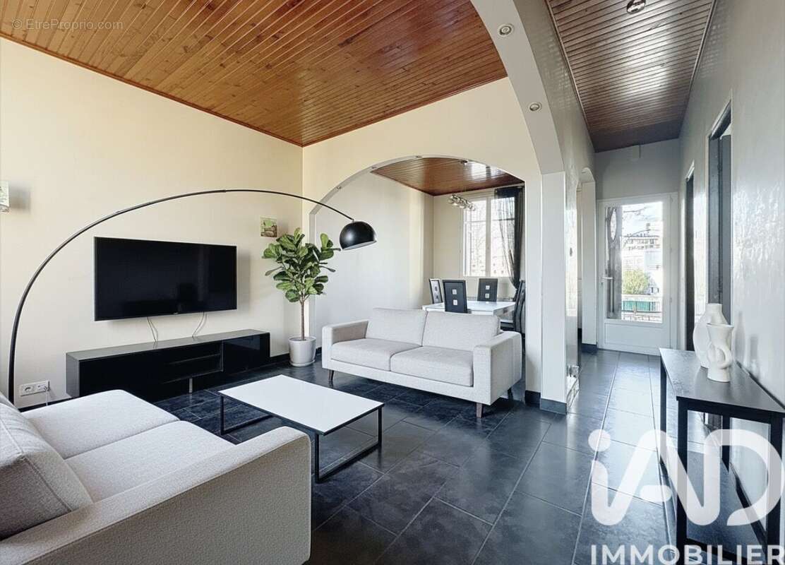 Photo 2 - Maison à MARSEILLE-13E