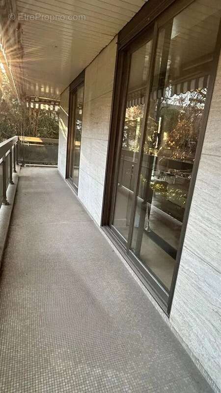 4 pieces 98,03 m² sur balcon de 25 m² - boulevard du chateau - photo 11