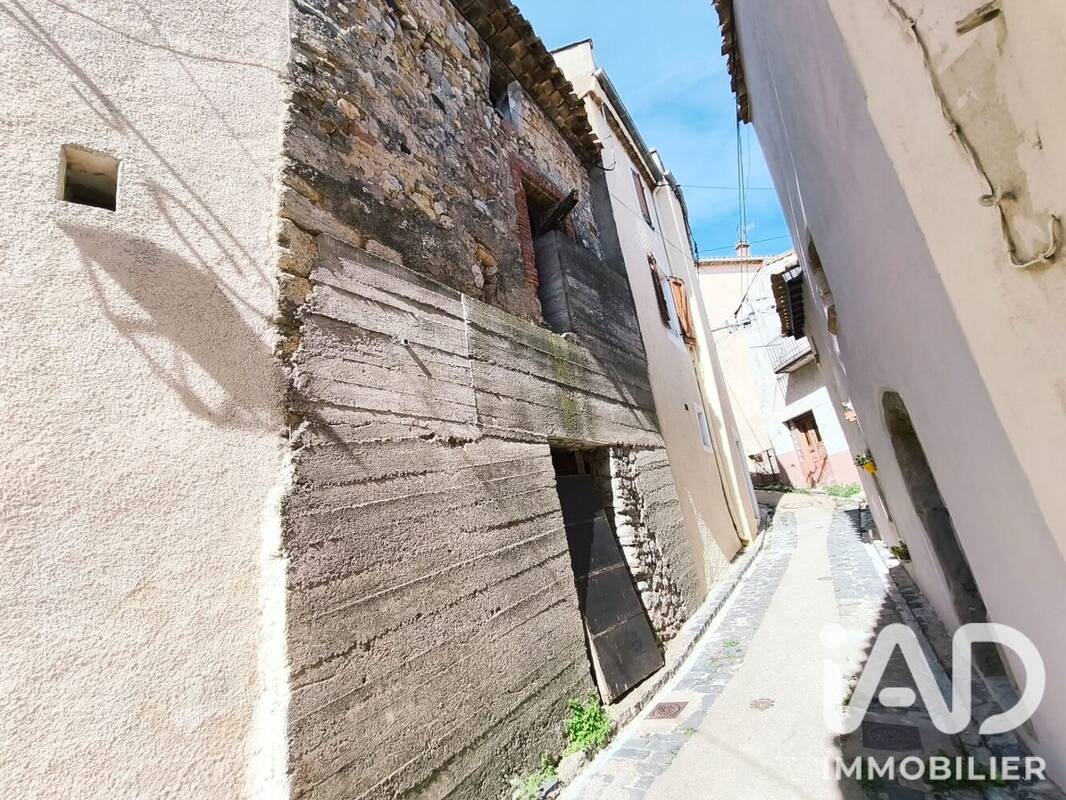 Photo 1 - Maison à ROUJAN
