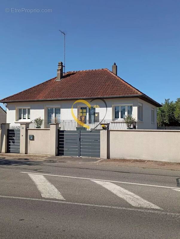 Maison à NEVERS
