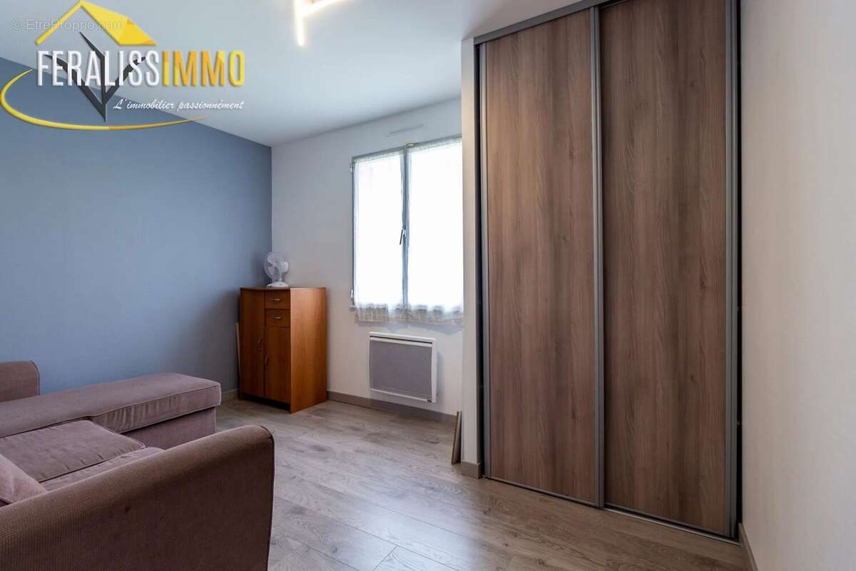 Maison à COURDIMANCHE