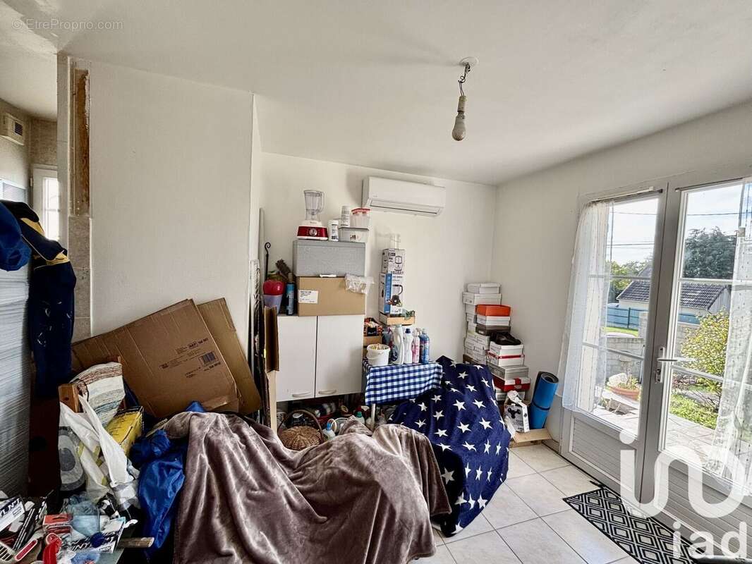 Photo 7 - Maison à COURTACON