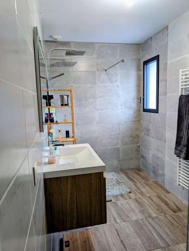 Maison à SAINT-MICHEL-DE-FRONSAC