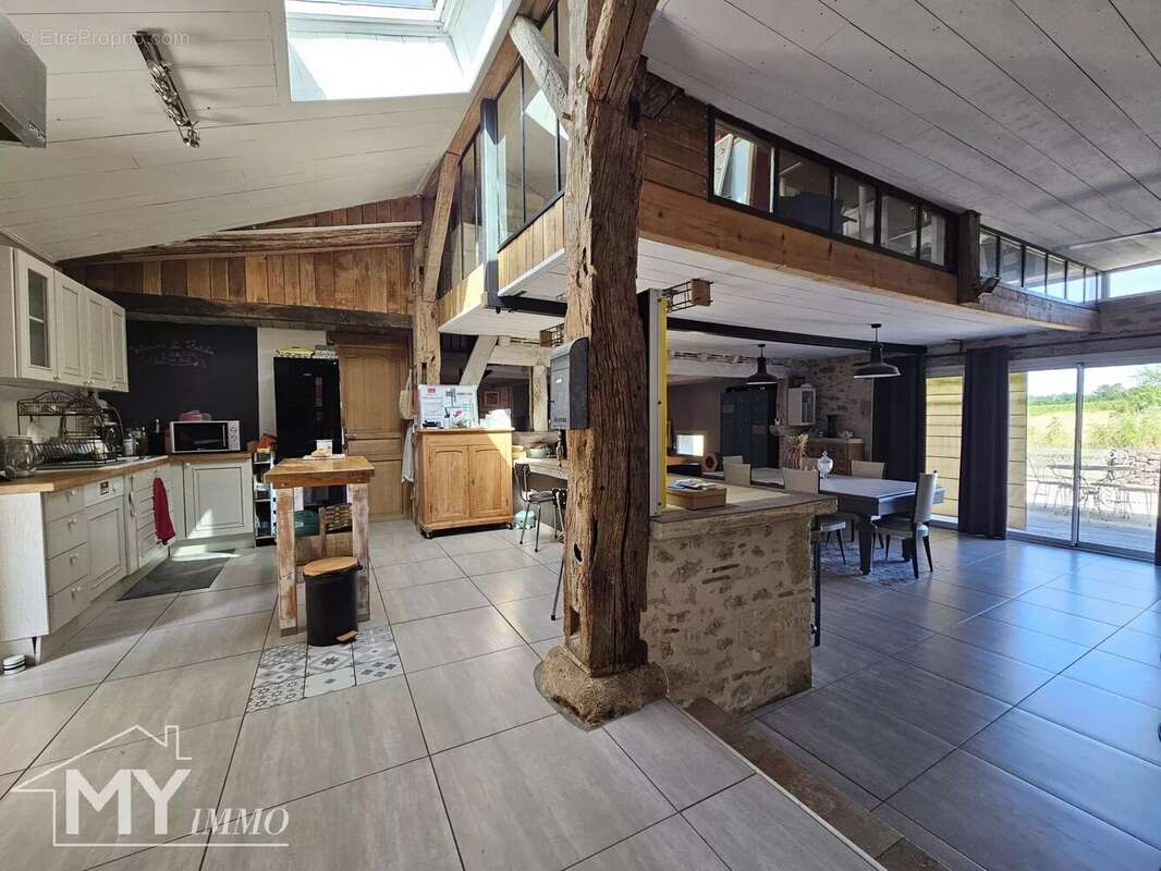 Maison à PORT-SAINTE-FOY-ET-PONCHAPT