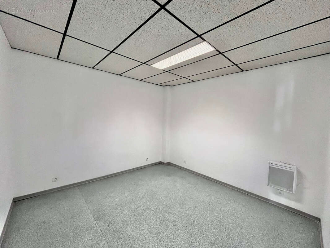 Commerce à AIX-EN-PROVENCE