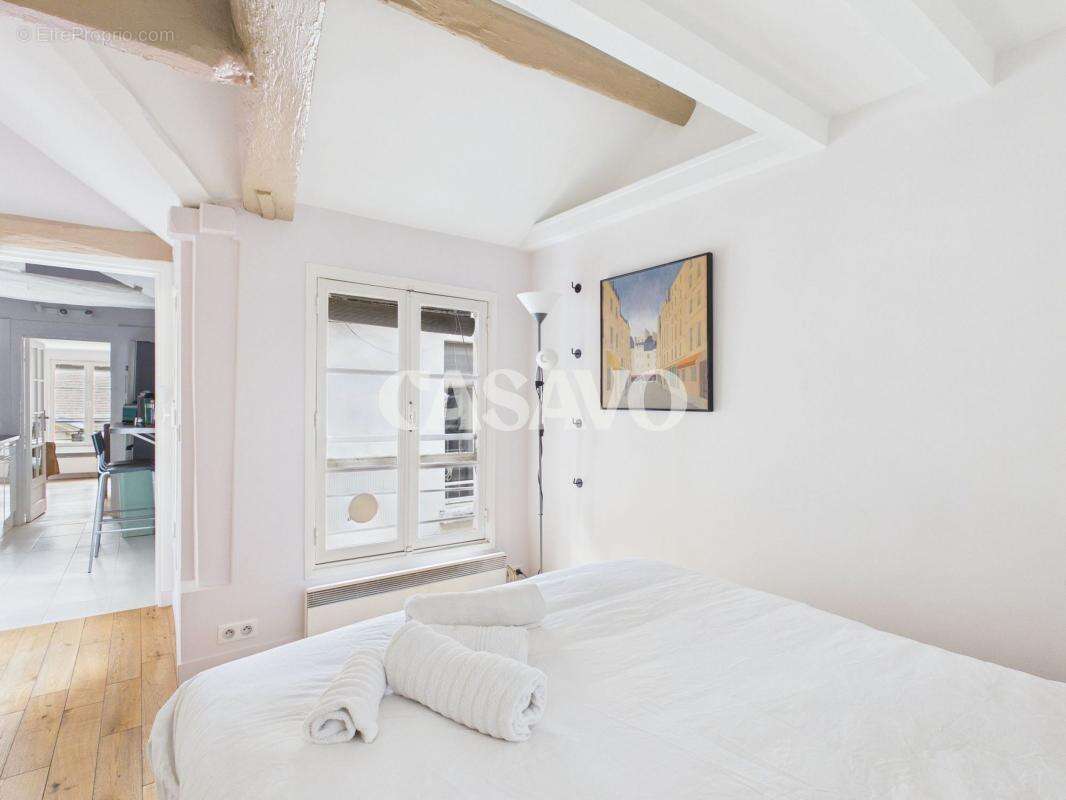 Appartement à PARIS-4E