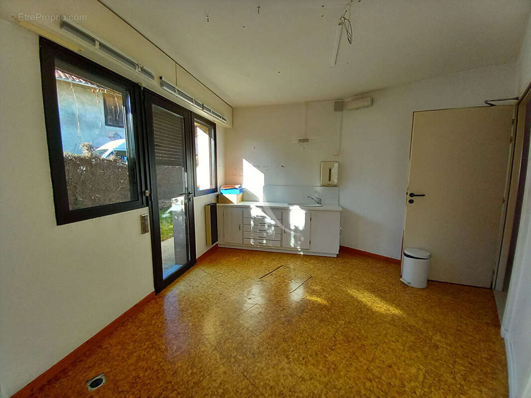 Maison à VILLENEUVE-DE-MARSAN