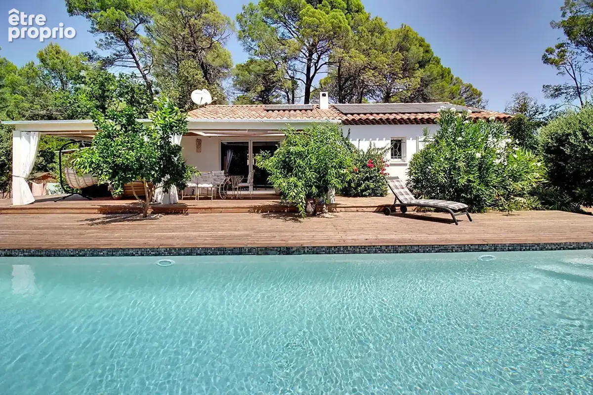 A VENDRE EN EXCLUSIVITÉ ! FIGANIÈRES Maison de plain-pied 126 m² 3 chambres Piscine et terrain de 2074 m² - photo 23