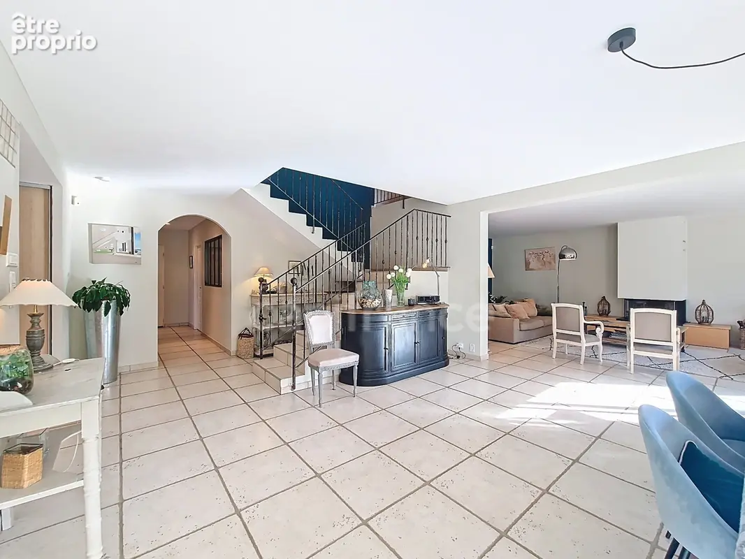 Maison à vendre 8 pièces BRISON SAINT INNOCENT (73) - photo 8