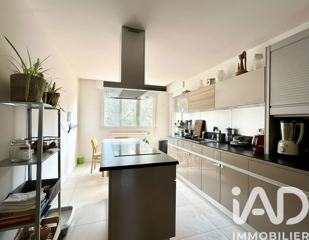 Photo 4 - Appartement à TASSIN-LA-DEMI-LUNE