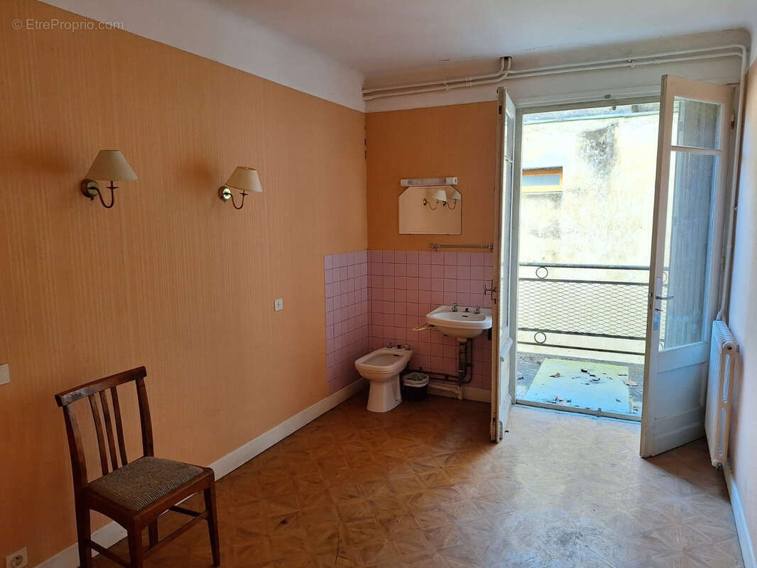 Appartement à SAUVETERRE-LA-LEMANCE