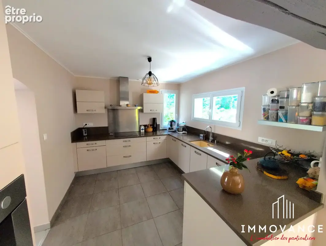 Maison 174 m² à Argelliers  - photo 6