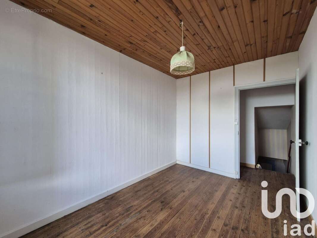 Maison 120 m² à Cersay  - photo 7