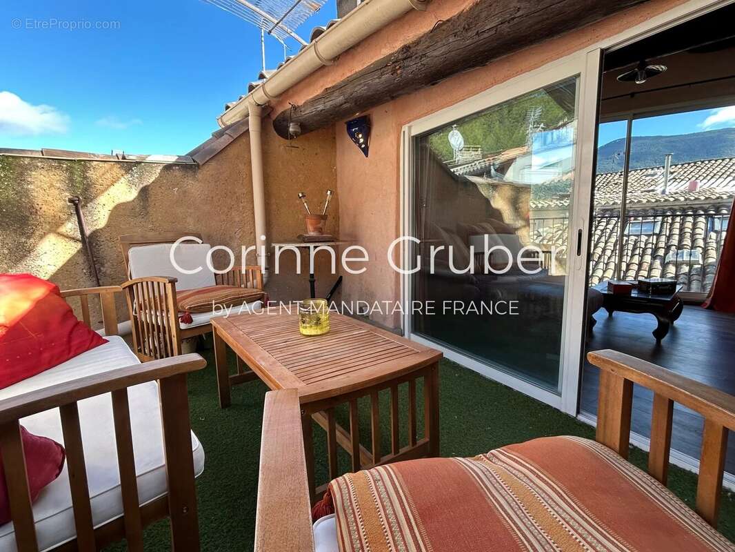 Appartement à MEZEL