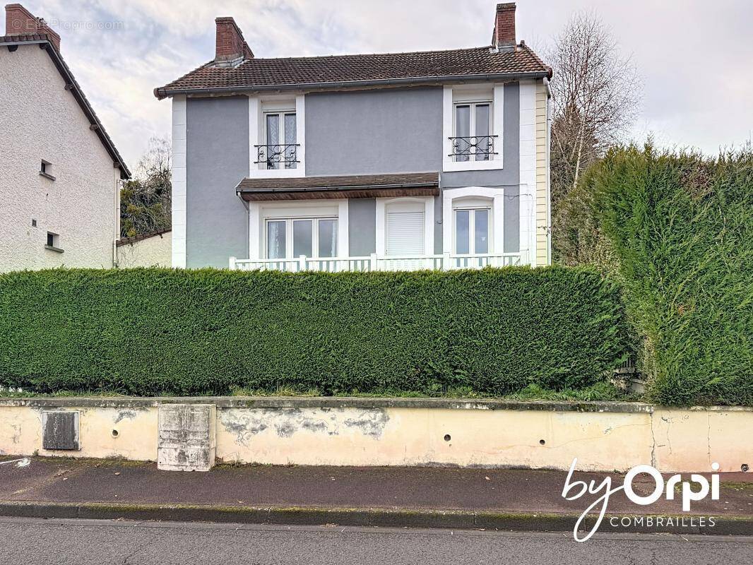 Maison à SAINT-ELOY-LES-MINES