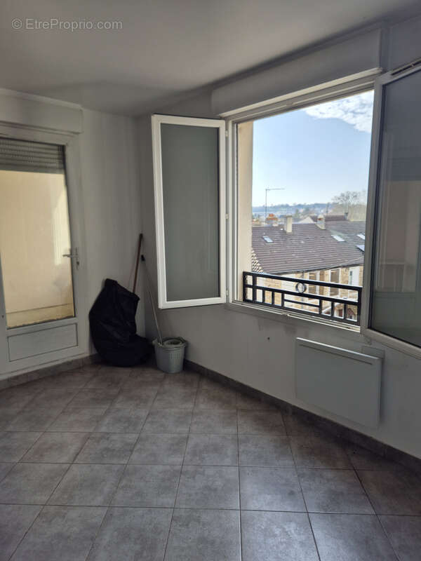 Appartement à LIVRY-GARGAN