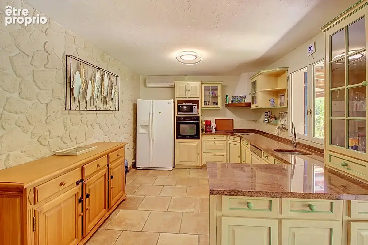 A VENDRE EN ECLUSIVITÉ Maison Sillans La Cascade 5 pièces 138 m2 - photo 10