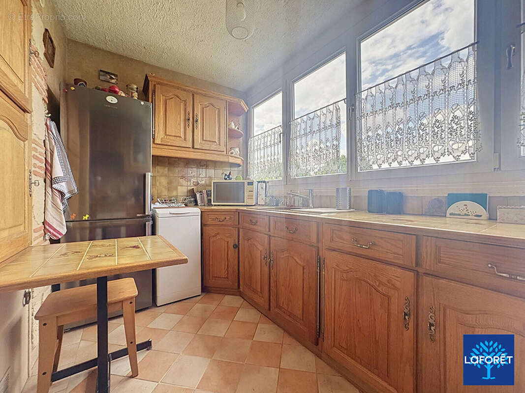 Appartement Neuilly Plaisance 4 pièce(s) 65 m2 - photo 2