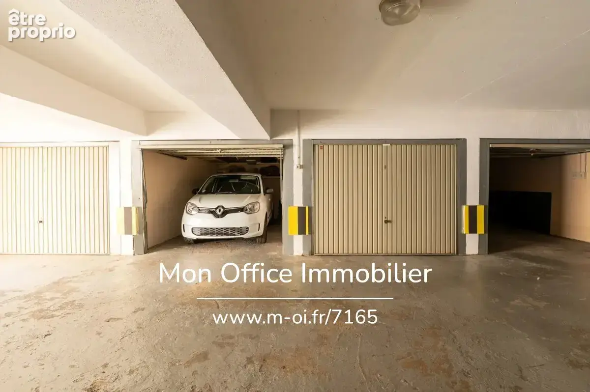Référence : 7165-MDI - Appartement de 100m2 avec un terrase et un double garage à Cannes - photo 12