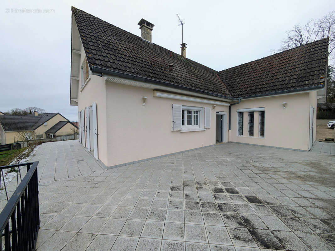 Maison à SAINT-GEORGES-SUR-BAULCHE