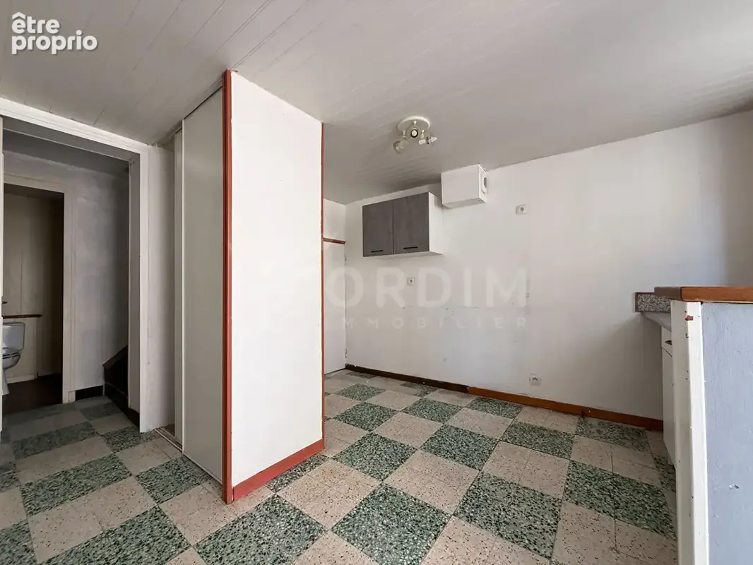 Neuvy-sur-loire, maison de ville idéale investisseur - photo 2