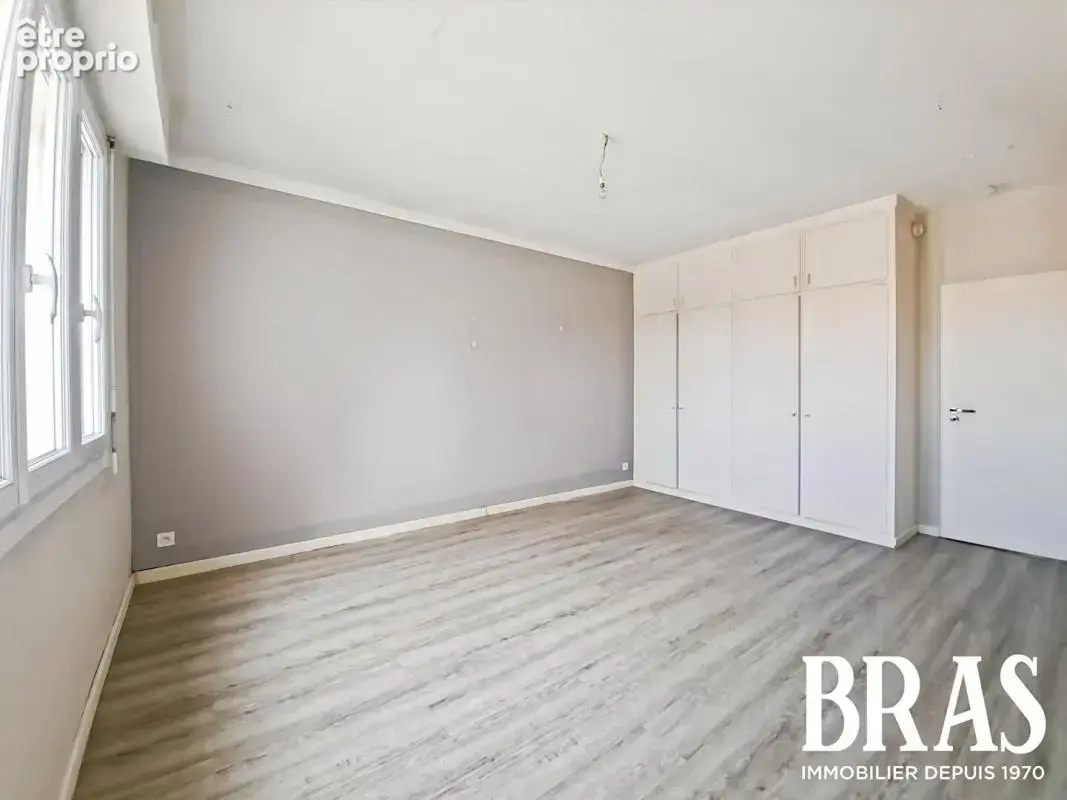 Les Sables D Olonne, Appartement 3 pièce(s) 61.27 m2! - photo 2