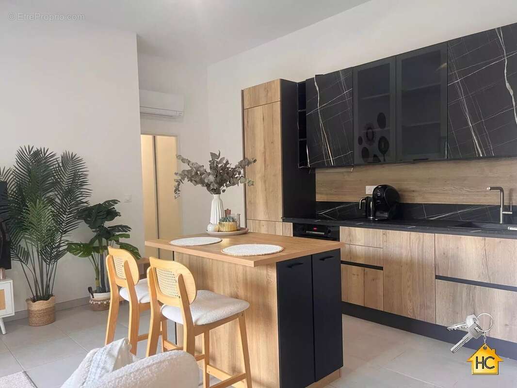 Appartement à LE CANNET