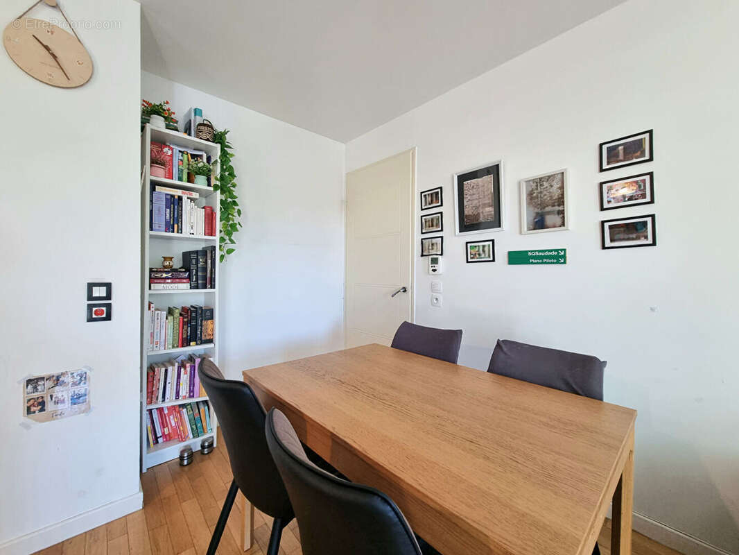 Appartement à LE PERREUX-SUR-MARNE