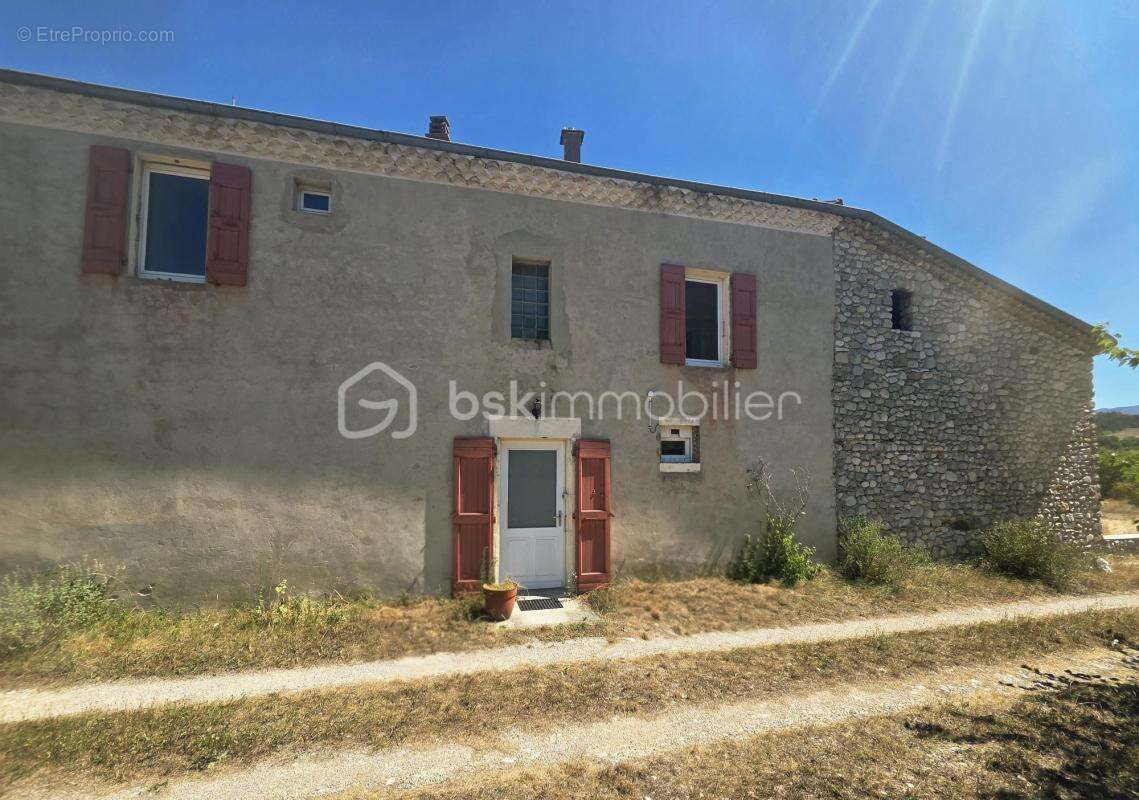 Ancienne ferme de caractère sur 3,4 hectares – Un cadre de vie exceptionnel aux portes de Die - photo 4