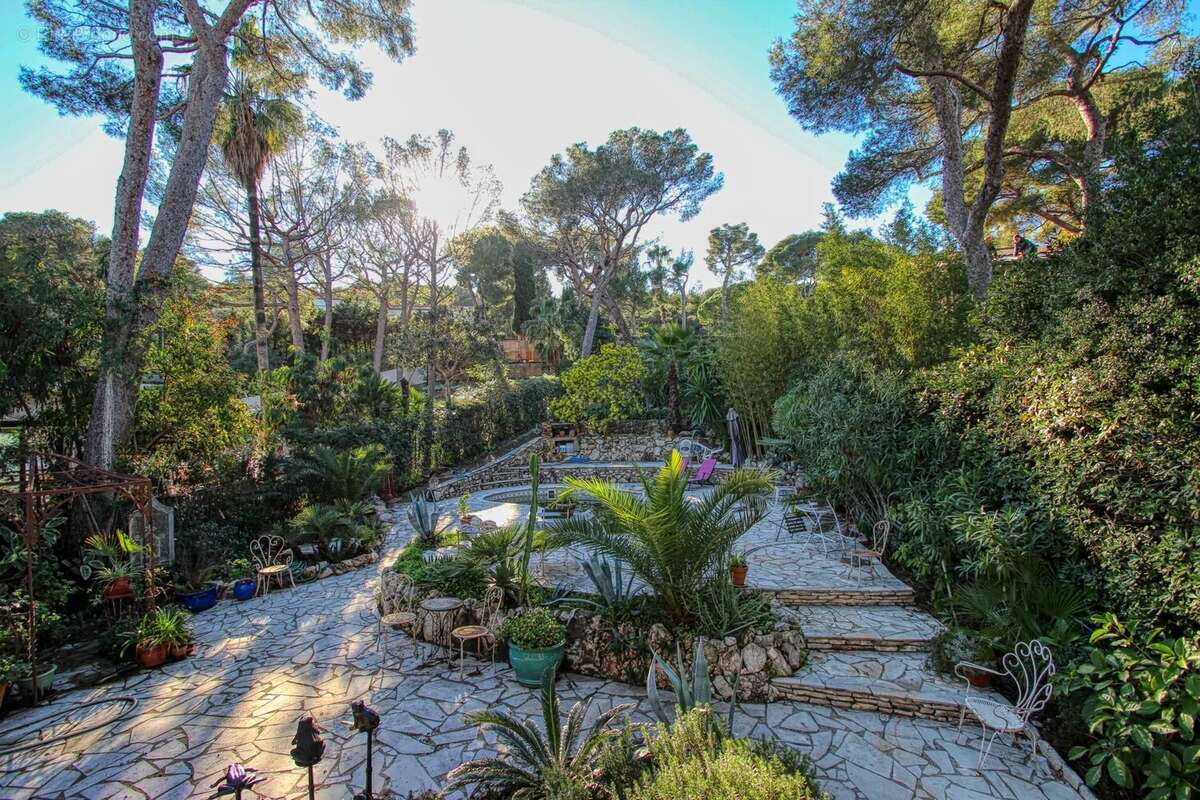Maison à SAINT-JEAN-CAP-FERRAT