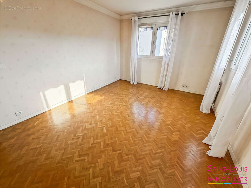 Appartement à POISSY