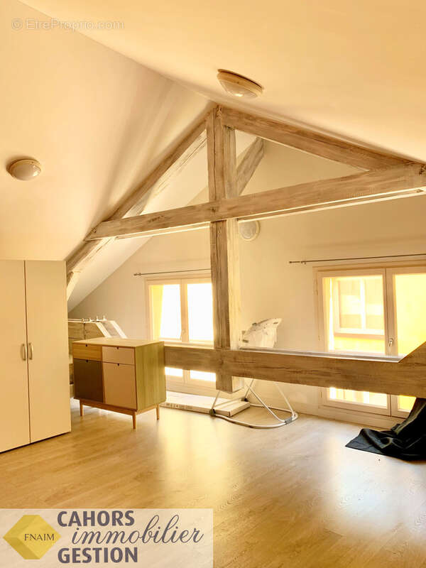 Appartement à CAHORS