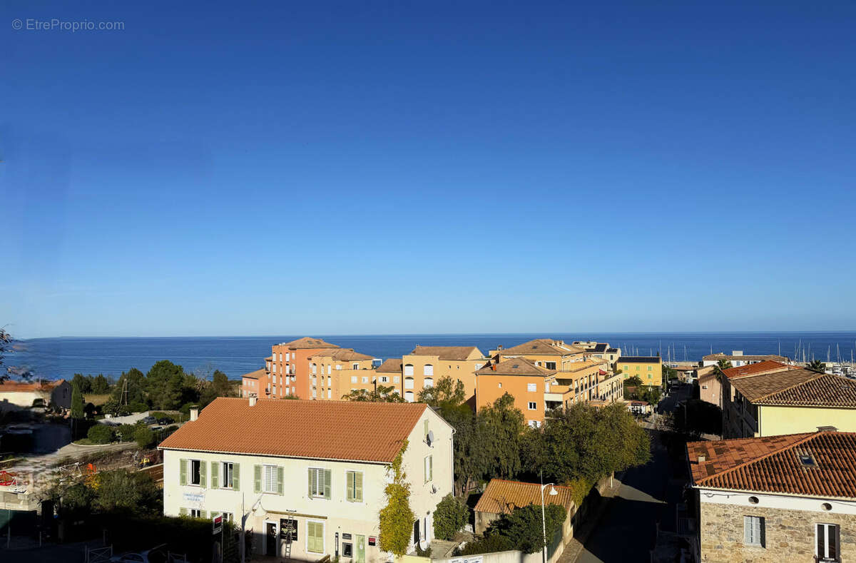 Appartement à SARI-SOLENZARA