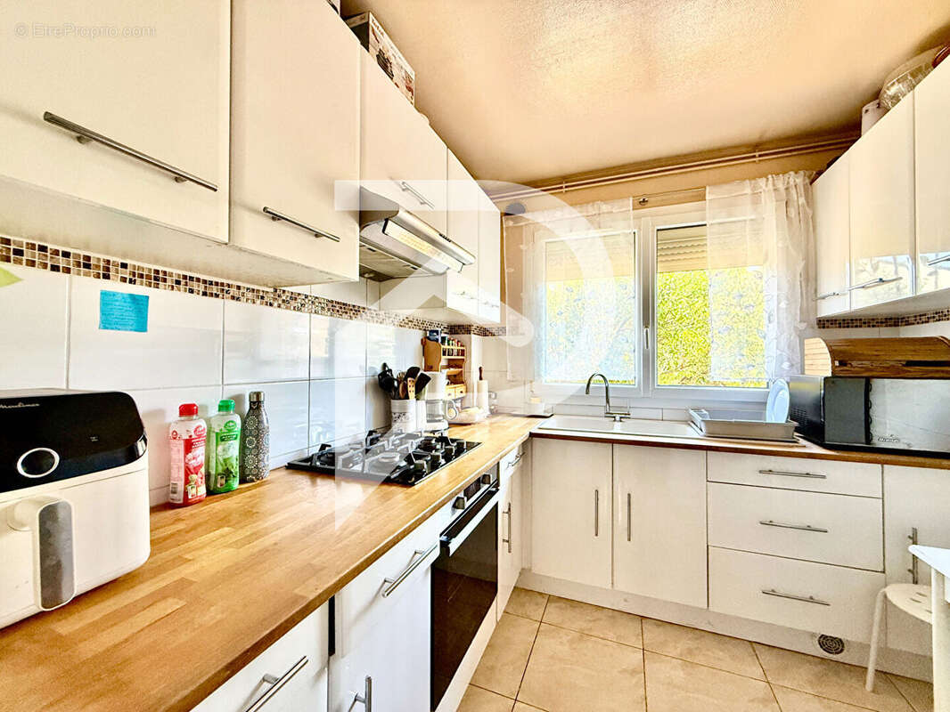 Maison Aulnay Sous Bois 7 pièce(s) 107.69 m2 - photo 4