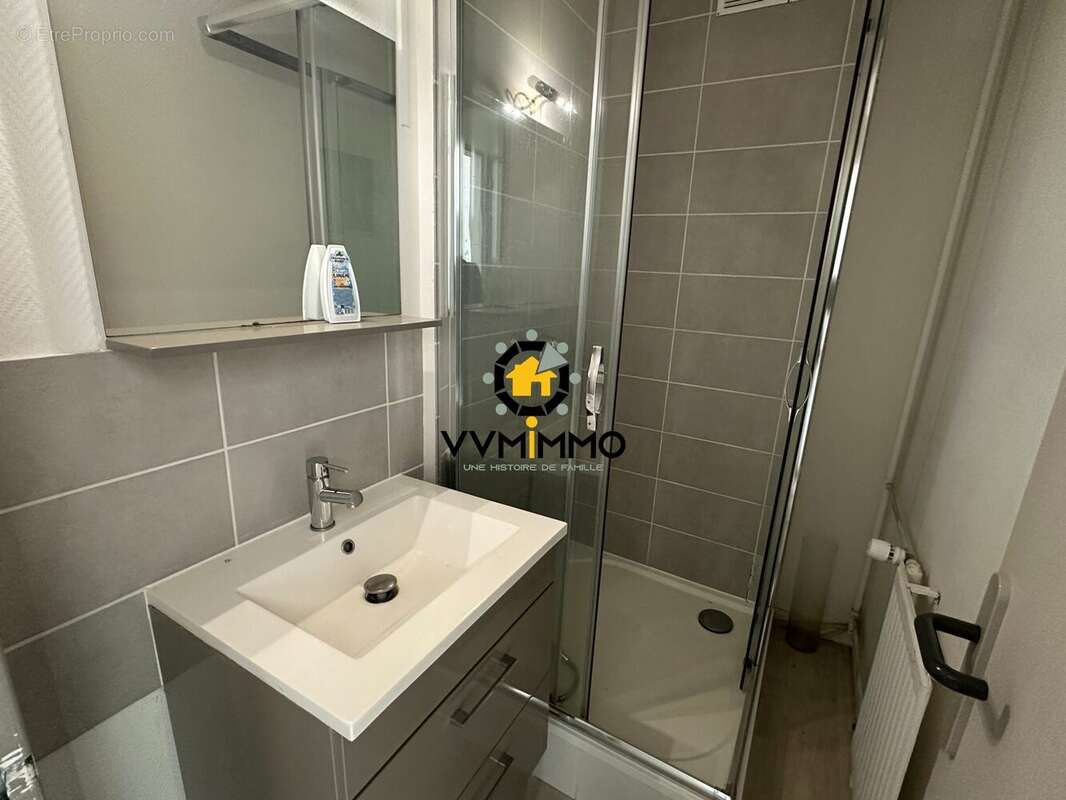 Appartement à LE CELLIER