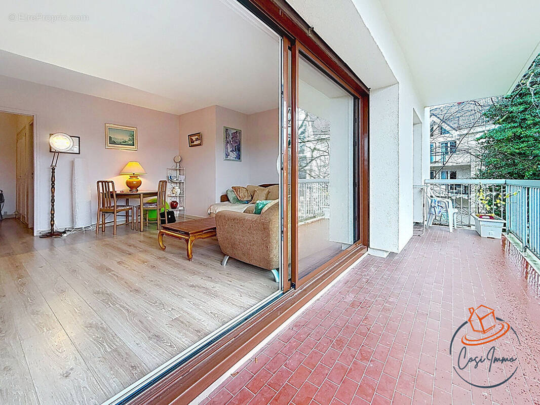 Appartement à FERNEY-VOLTAIRE