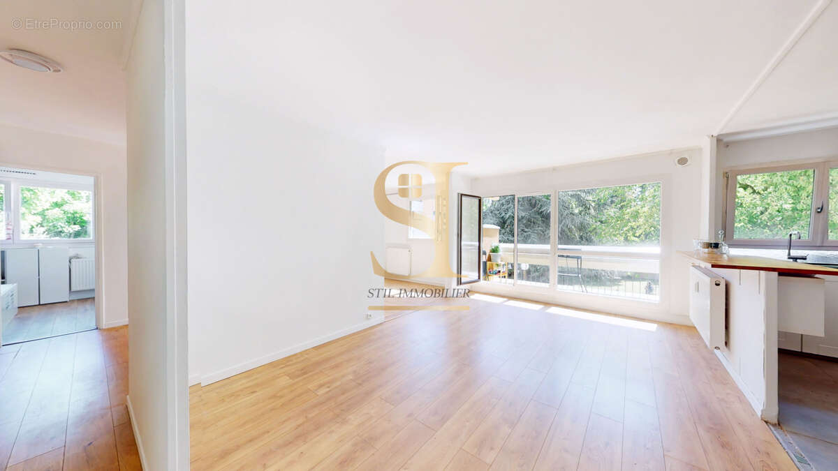Appartement à EVRY