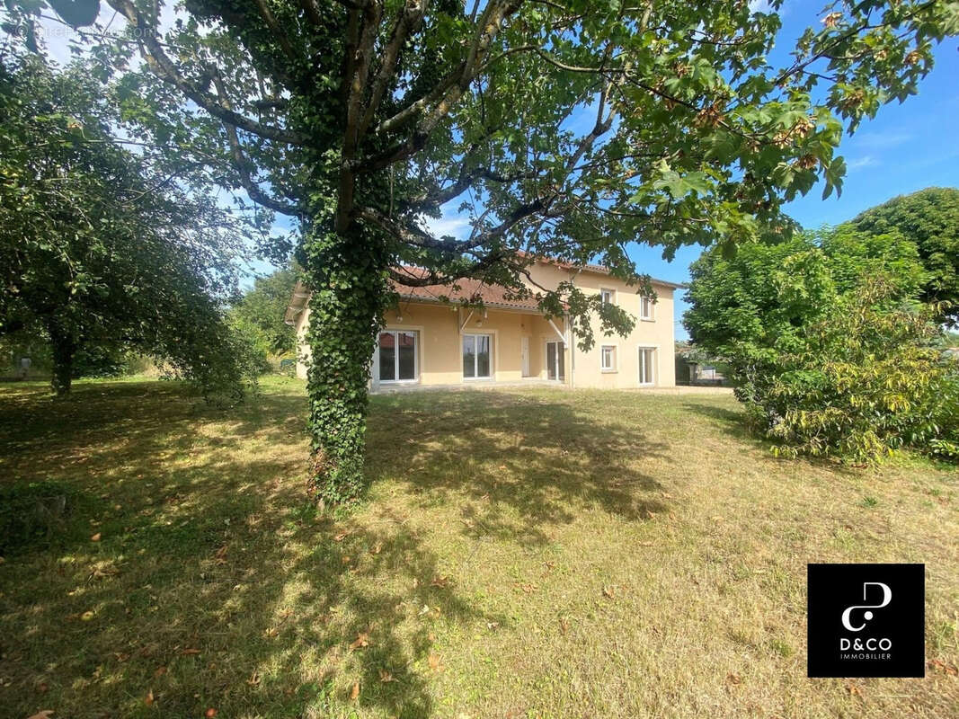 Maison à PONT-DE-VEYLE