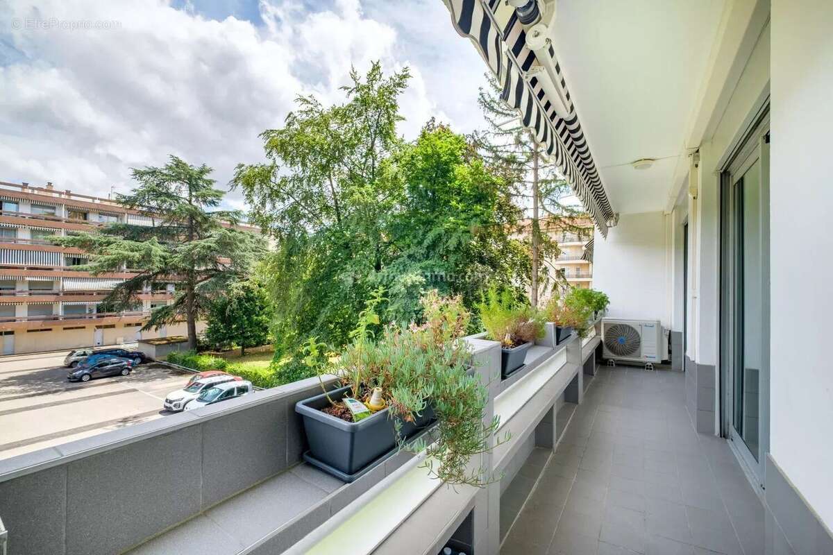 Appartement à VILLEURBANNE