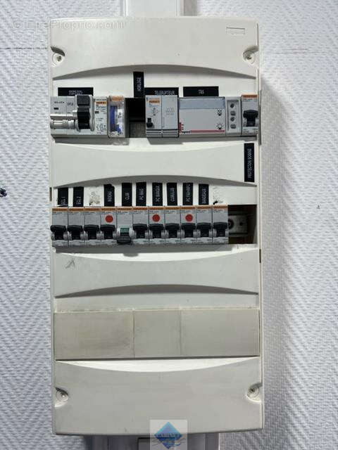 Local commercial no1 - photo 14